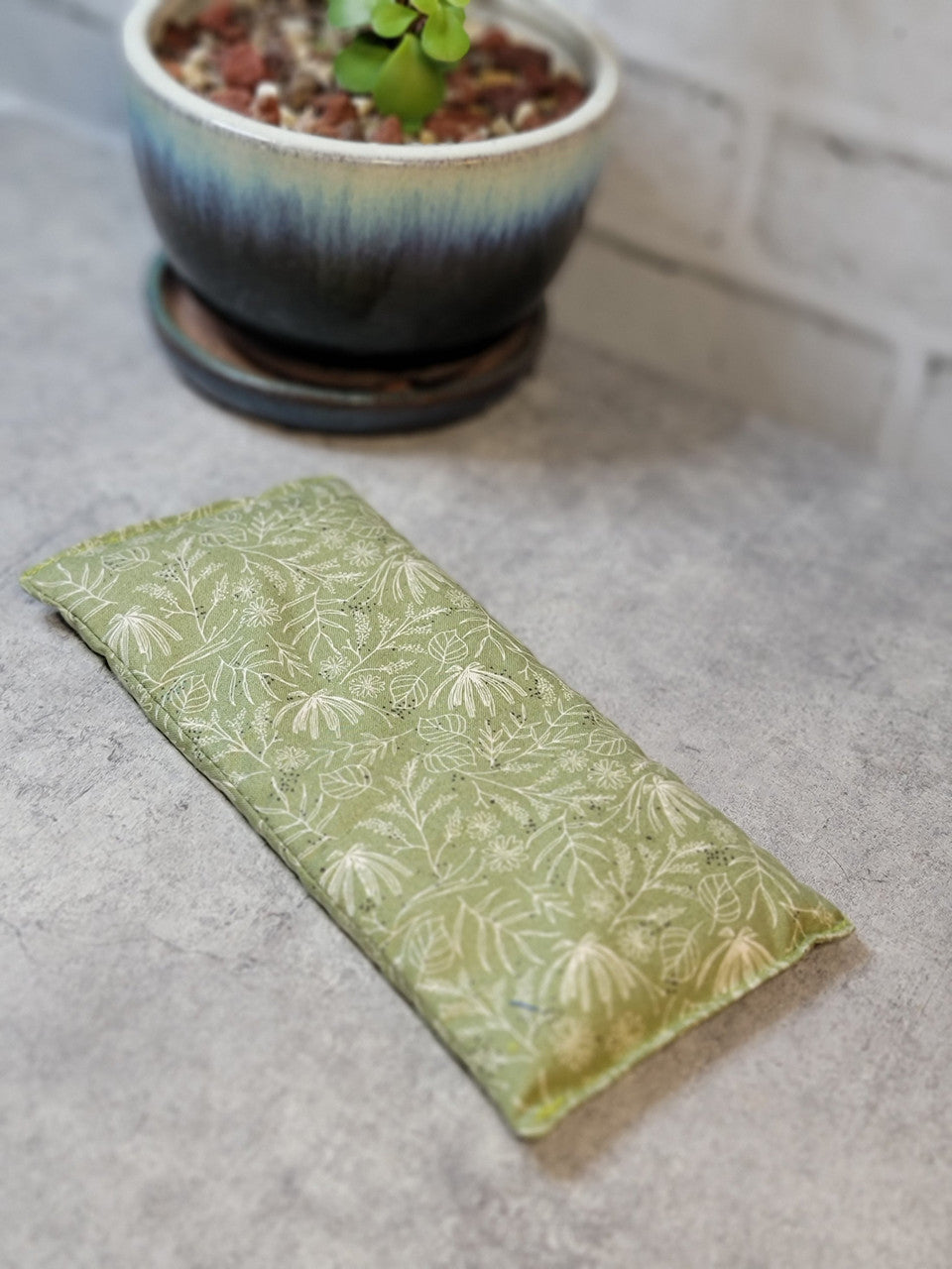 Aromatherapy Hot/Cold Weighted Eye Pillow - Olive Leaves