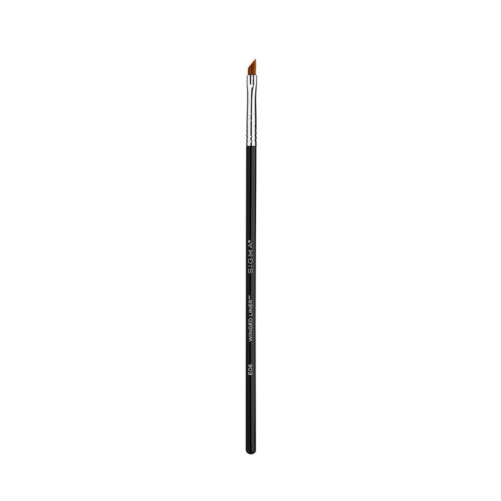 Brush - E06 WINGED LINER™ BRUSH