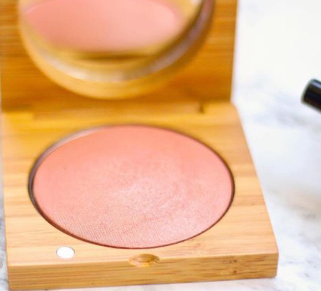 Baked Highlighting Blush - Cheek Crush